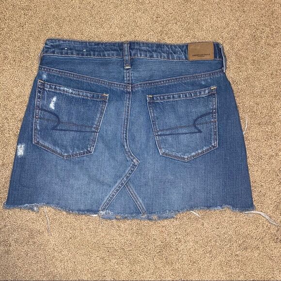 NEW American Eagle Denim Mini Skirt - Picture 3 of 3